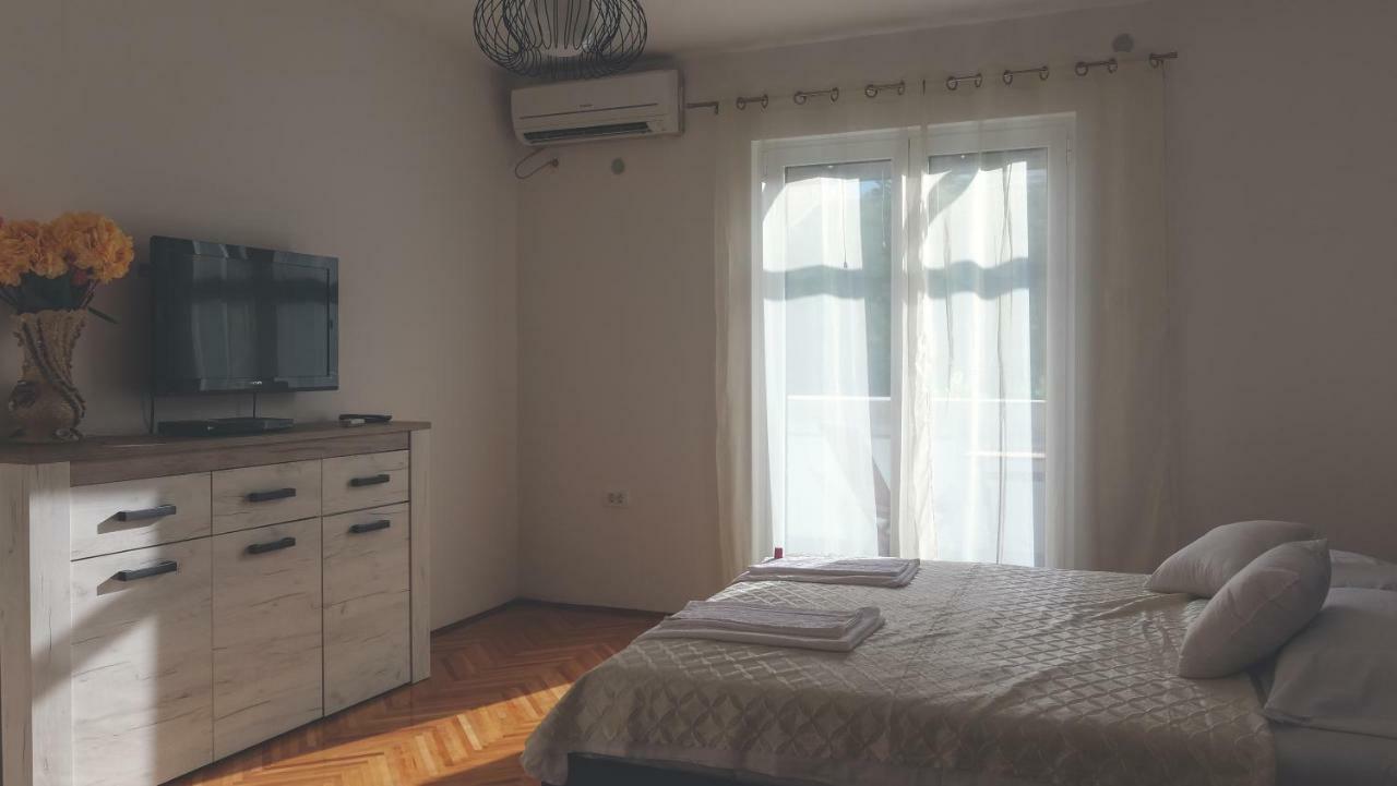 Apartment Lim Budva Exteriör bild
